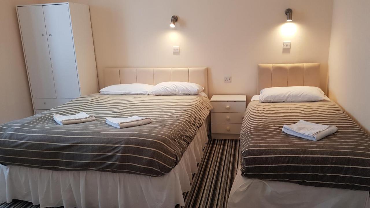 Malvern Hotel Sandown Bagian luar foto