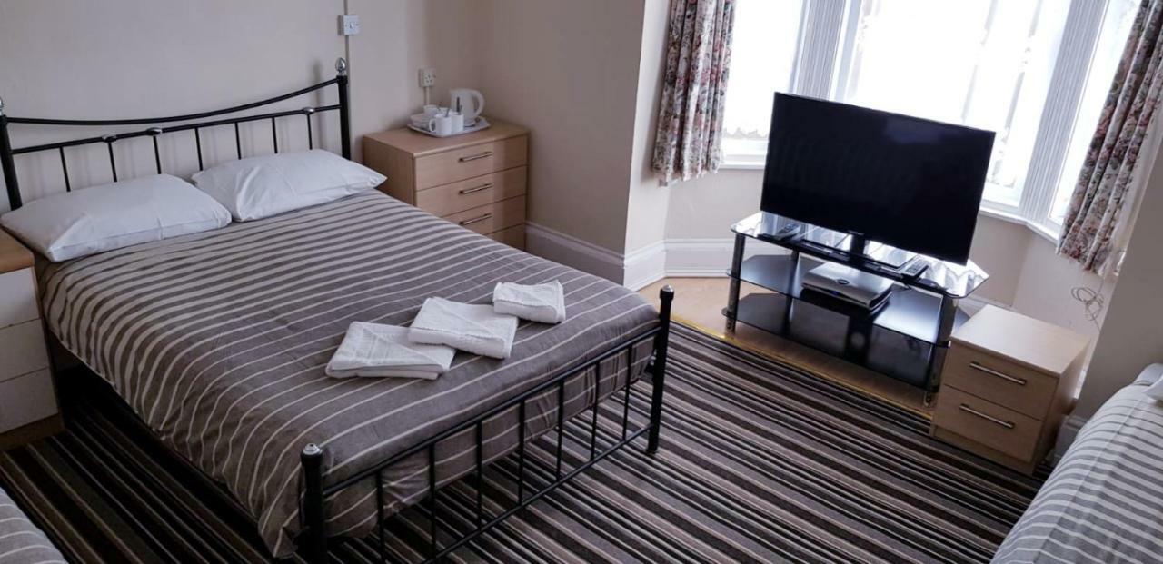 Malvern Hotel Sandown Bagian luar foto